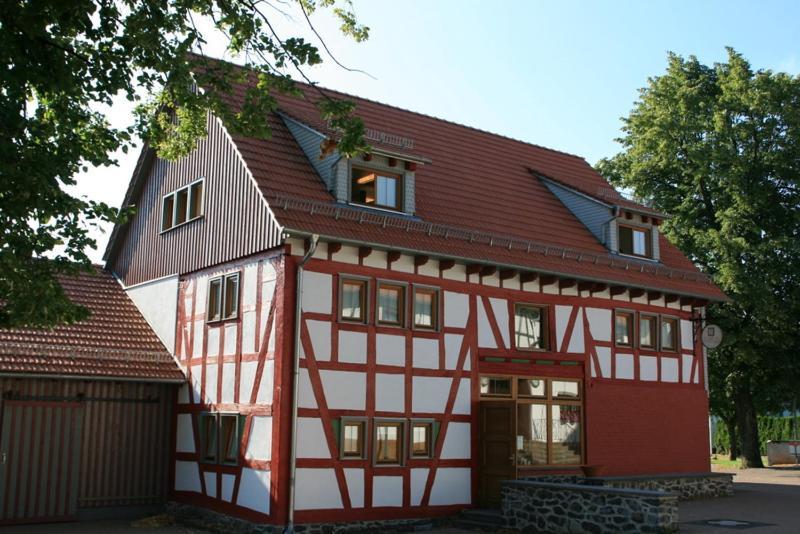 Deutsches Haus Hotel Restaurant Gastwirtschaft Biergarten Am Radweg Bermuthshain Zewnętrze zdjęcie